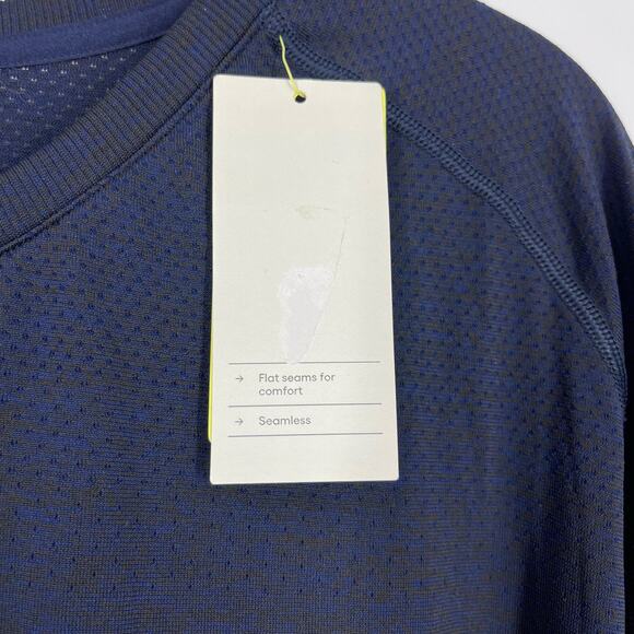 All In Motion Blue Black Seamless Workout T-Shirt Size XXL NWT - Picture 8 of 10